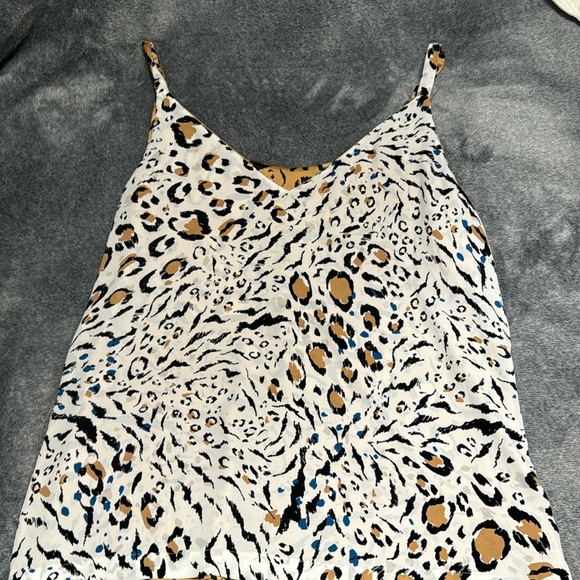 White House Black Market Tops - White House Black Market xl reversible tank top